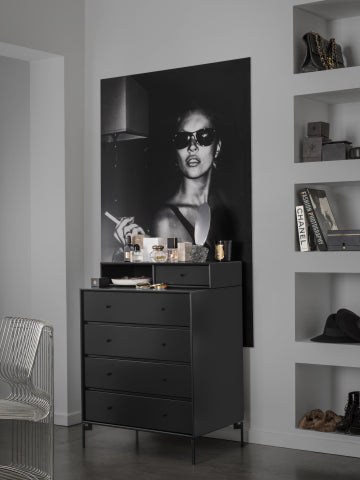 Keep drawer unit