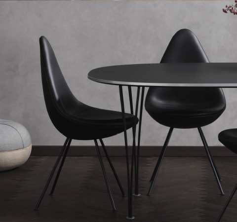 Drop Chair - Black Edition