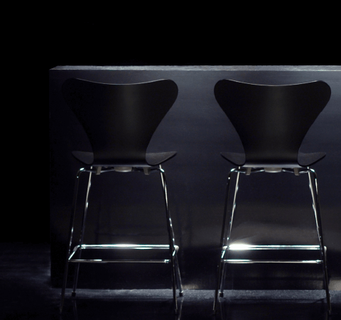 Series 7 Counter Stool, Unupholstered