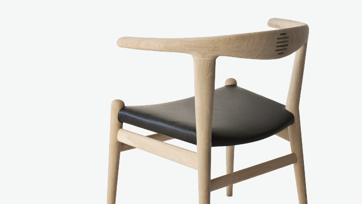PP518 Bull Chair
