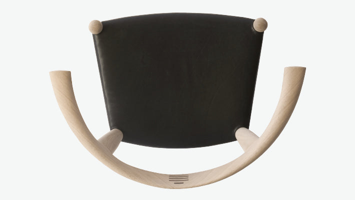 PP518 Bull chair