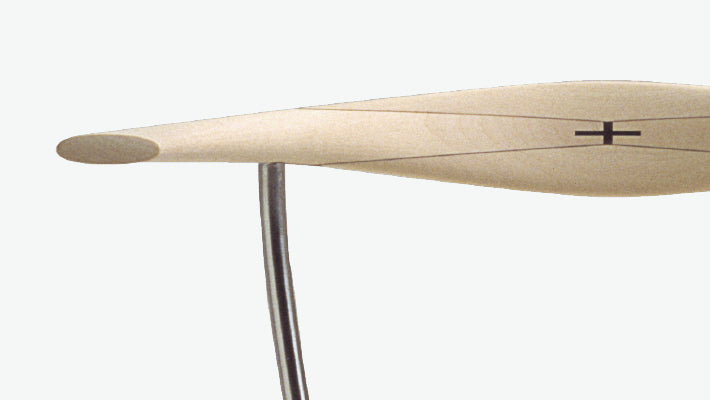 PP701 Minimal Chair