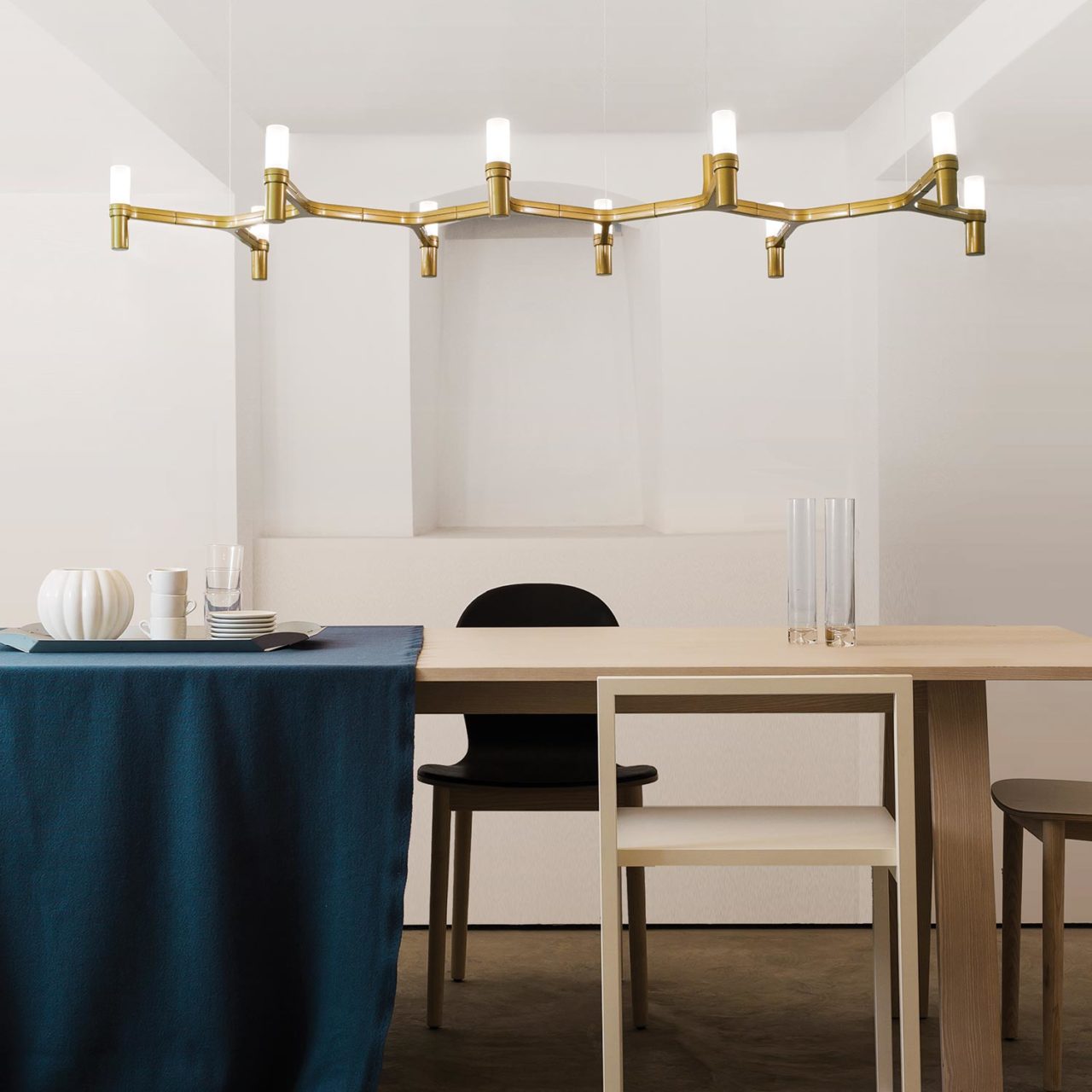 Crown Plana Linea Pendant