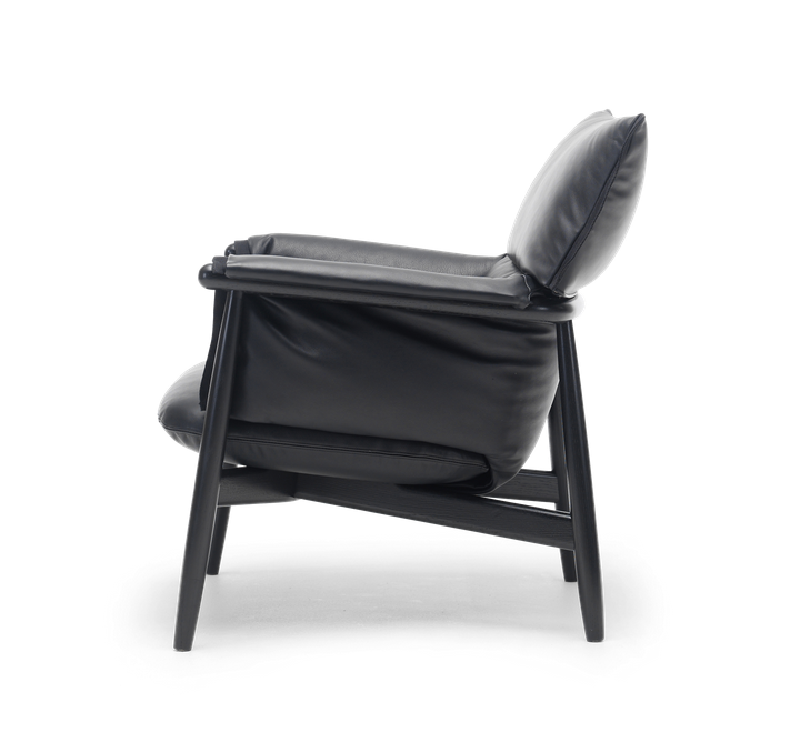 E015 Embrace Lounge Chair