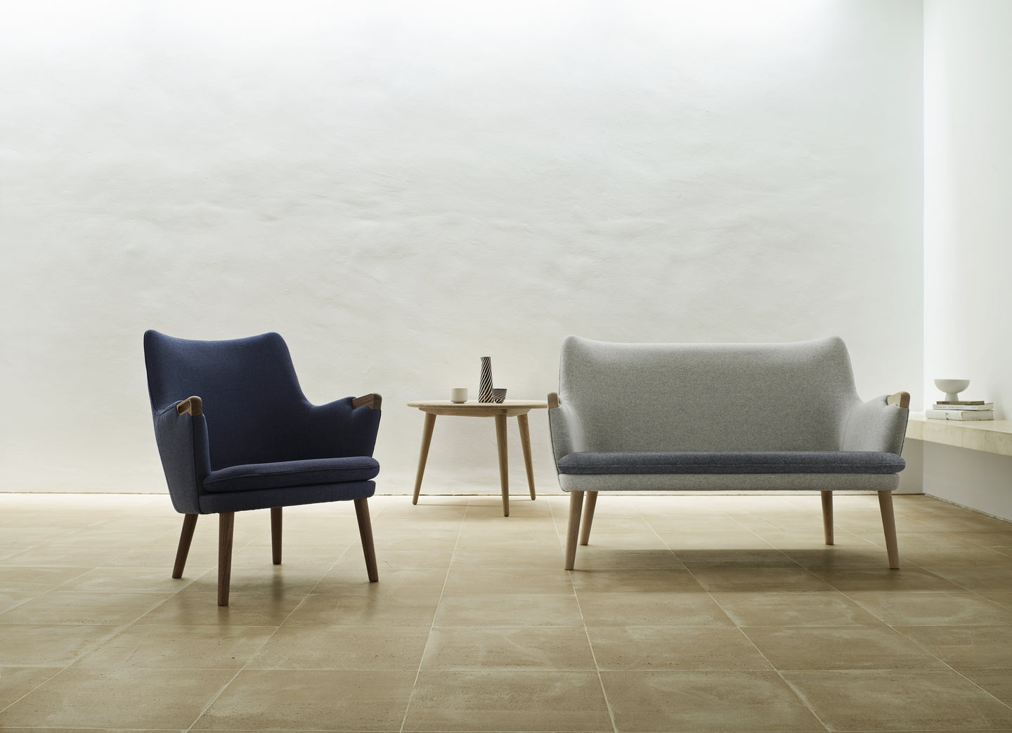 CH71 Armchair (Excl. Cushion)