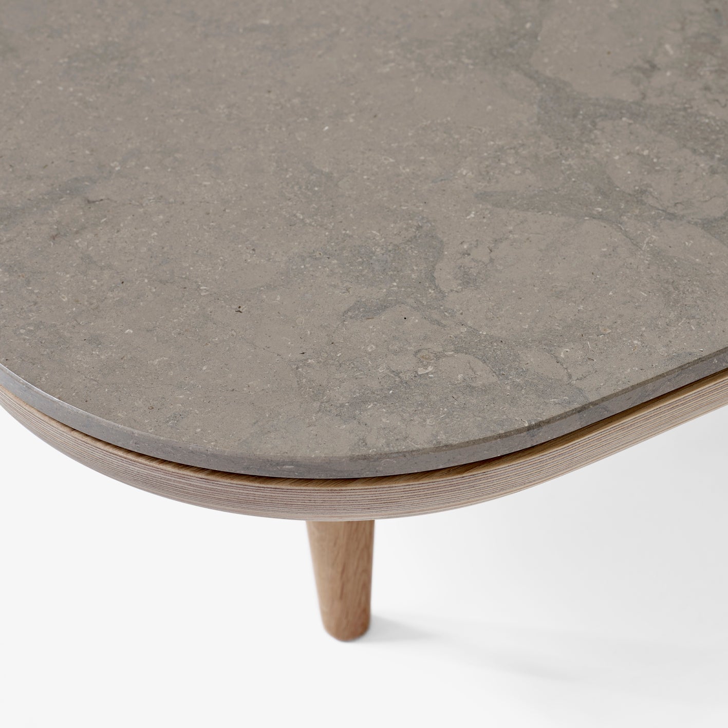 Fly SC11 Table 120x120cm