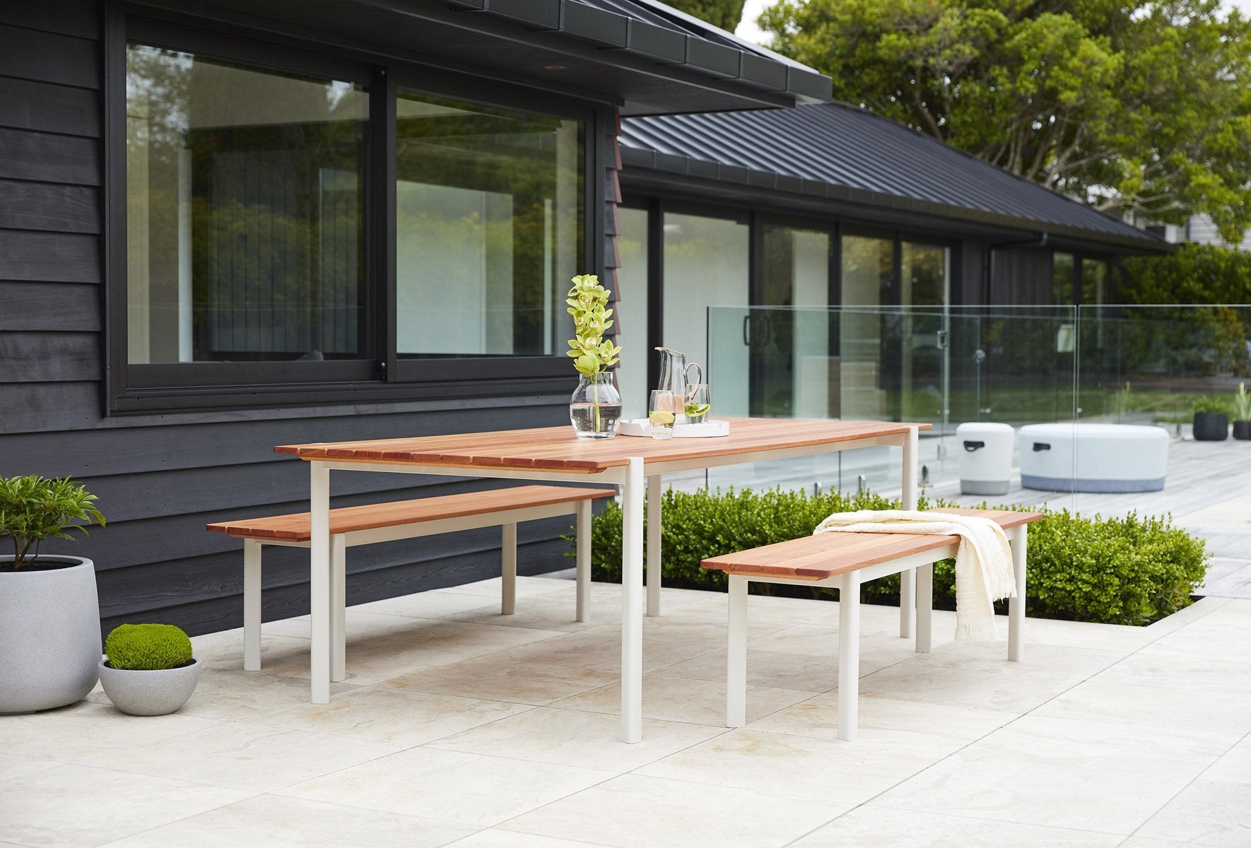 Arc Bench