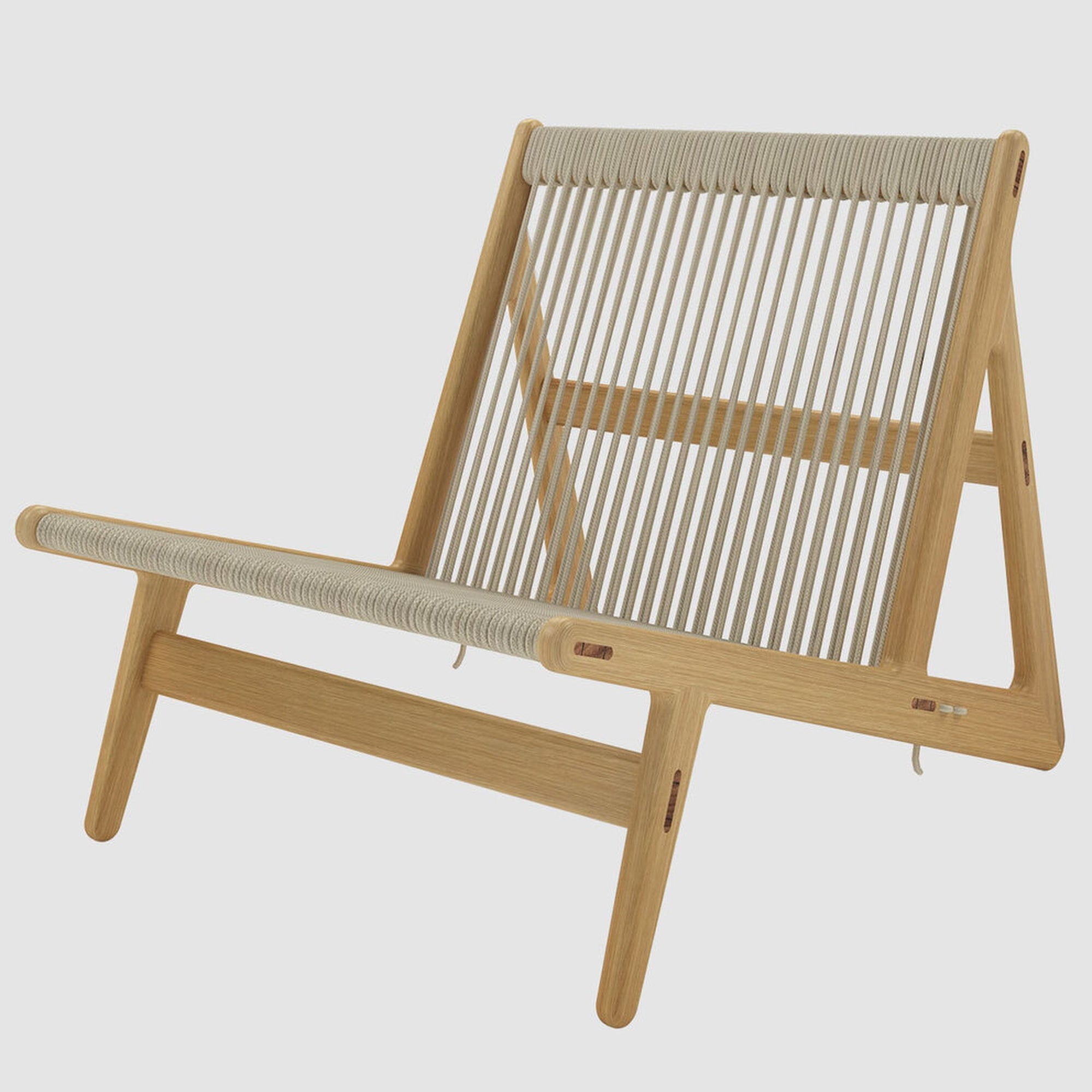 MR01 Initial Chair, with Cushion