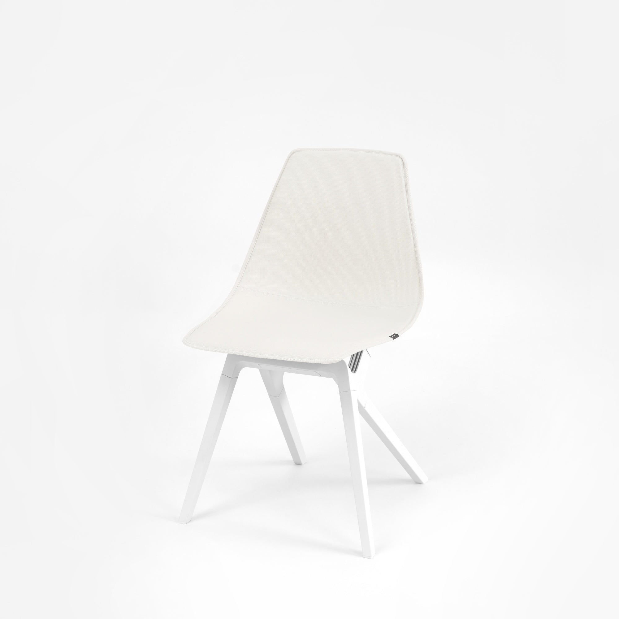 Noho Move Chair