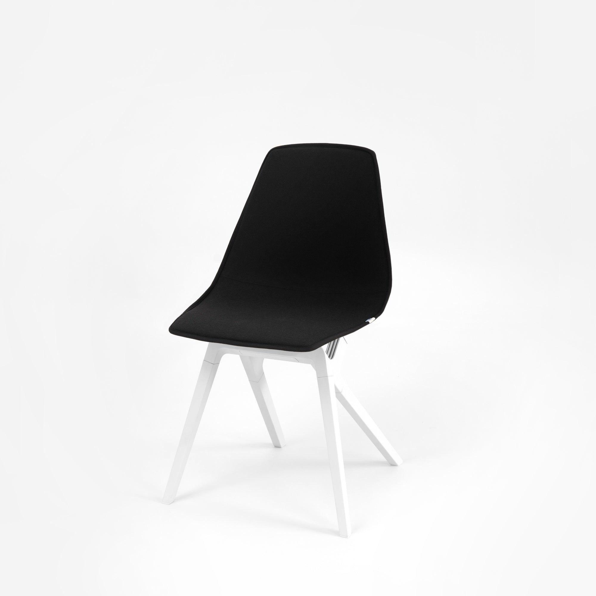 Noho Move Chair