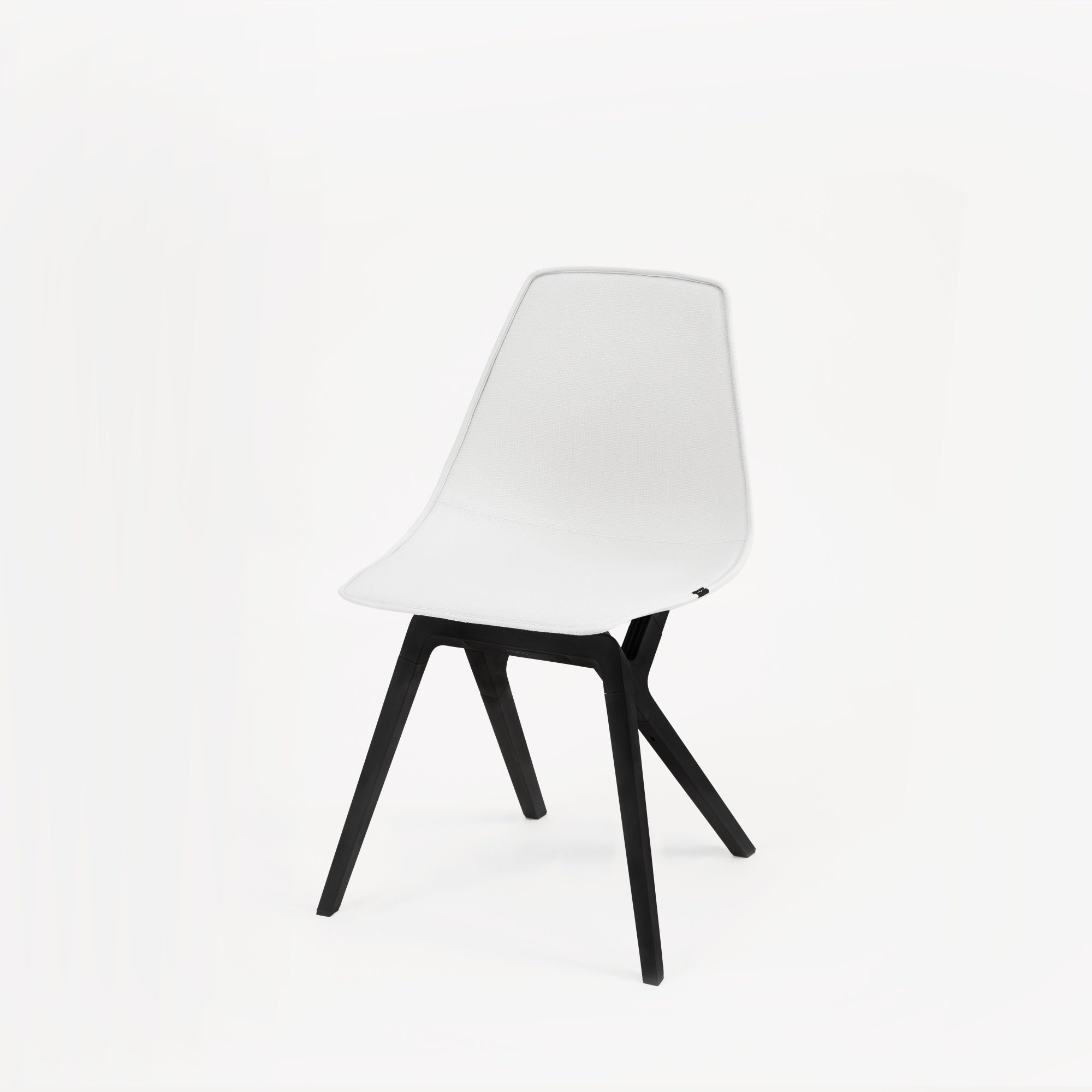 Noho Move Chair