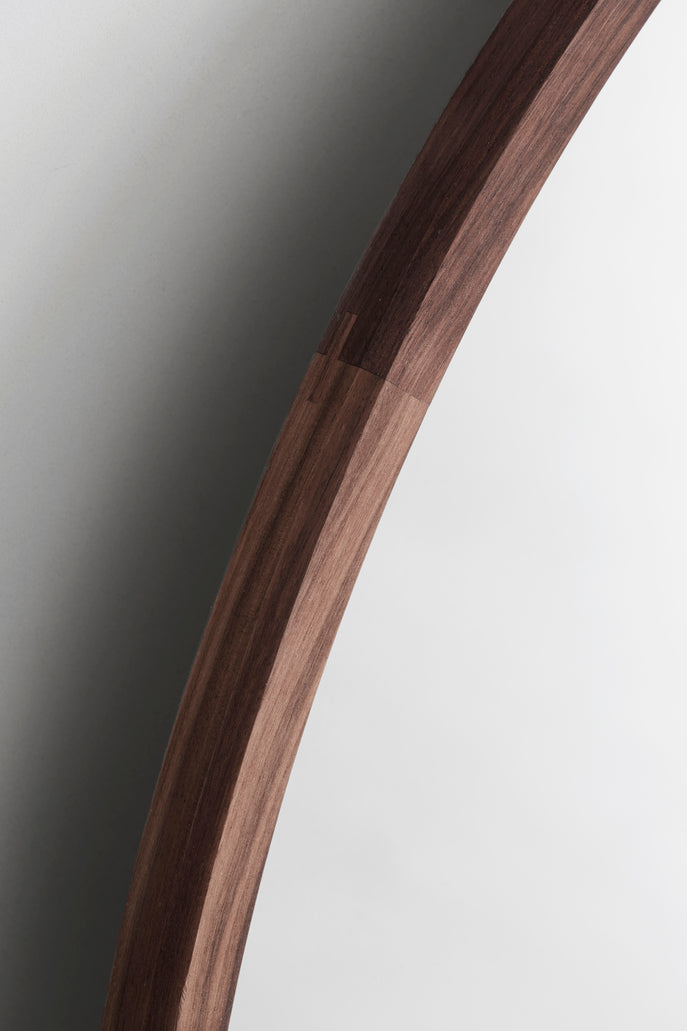 Silhouette Mirror Ø100 cm