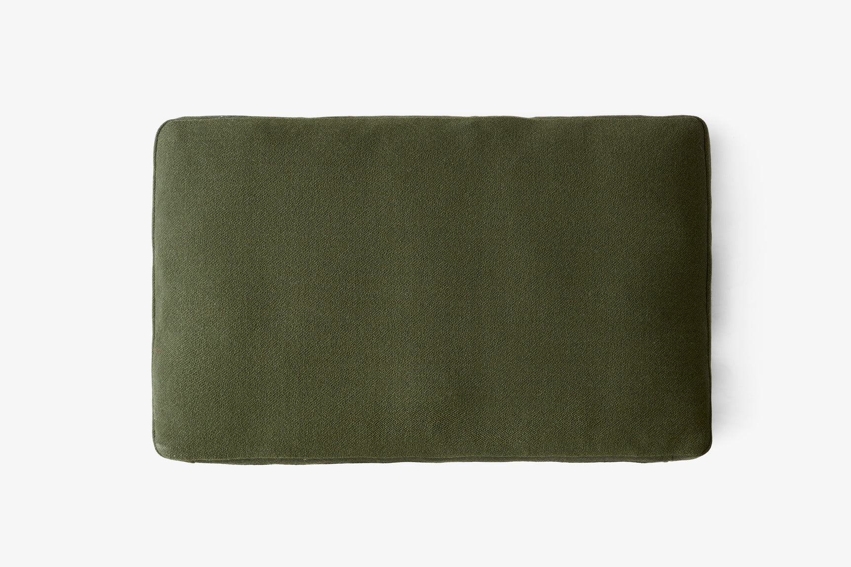 Develius Pillow, Large