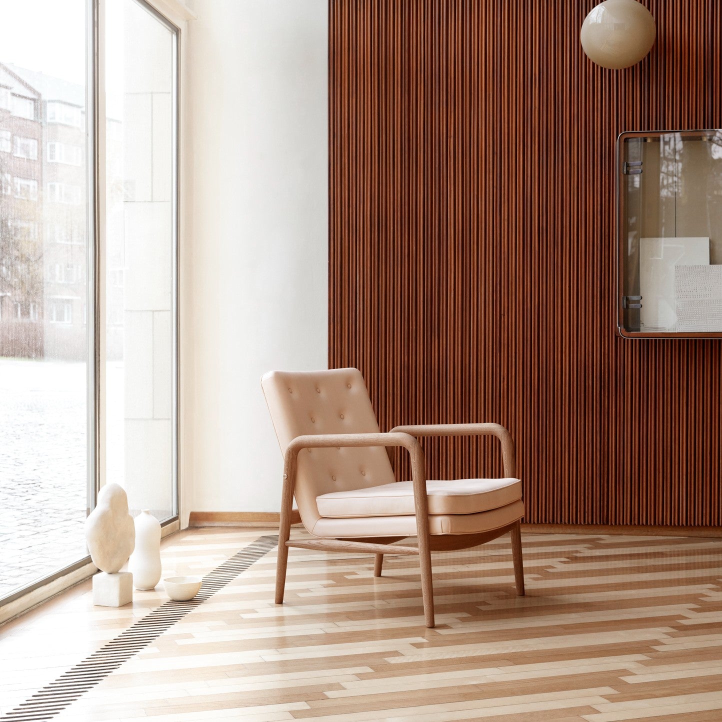 VLA76 Foyer Series Chair