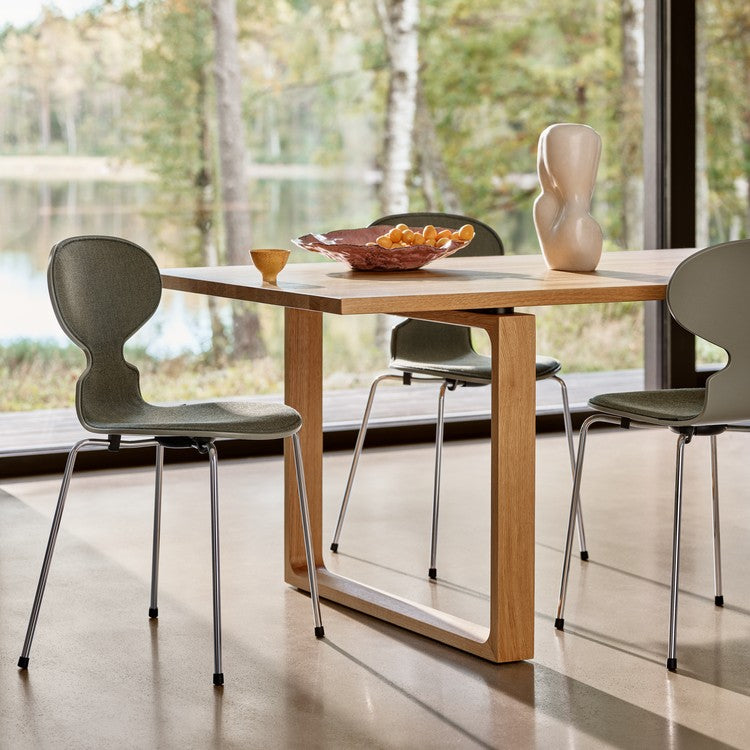 Essay Table 218x95cm