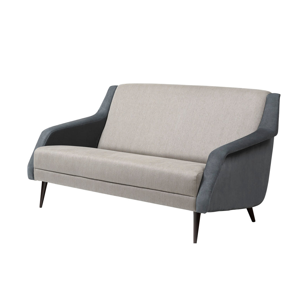 CDC.2 Sofa - Wood Base 143x82