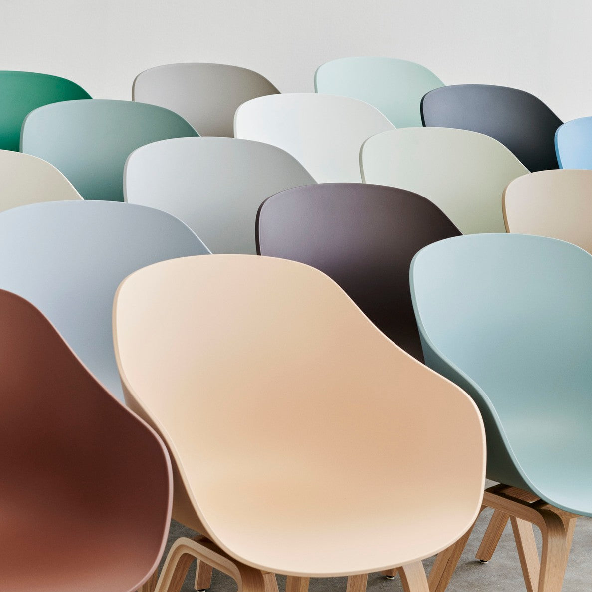 About A Chair AAC22 - Polypropylene V2