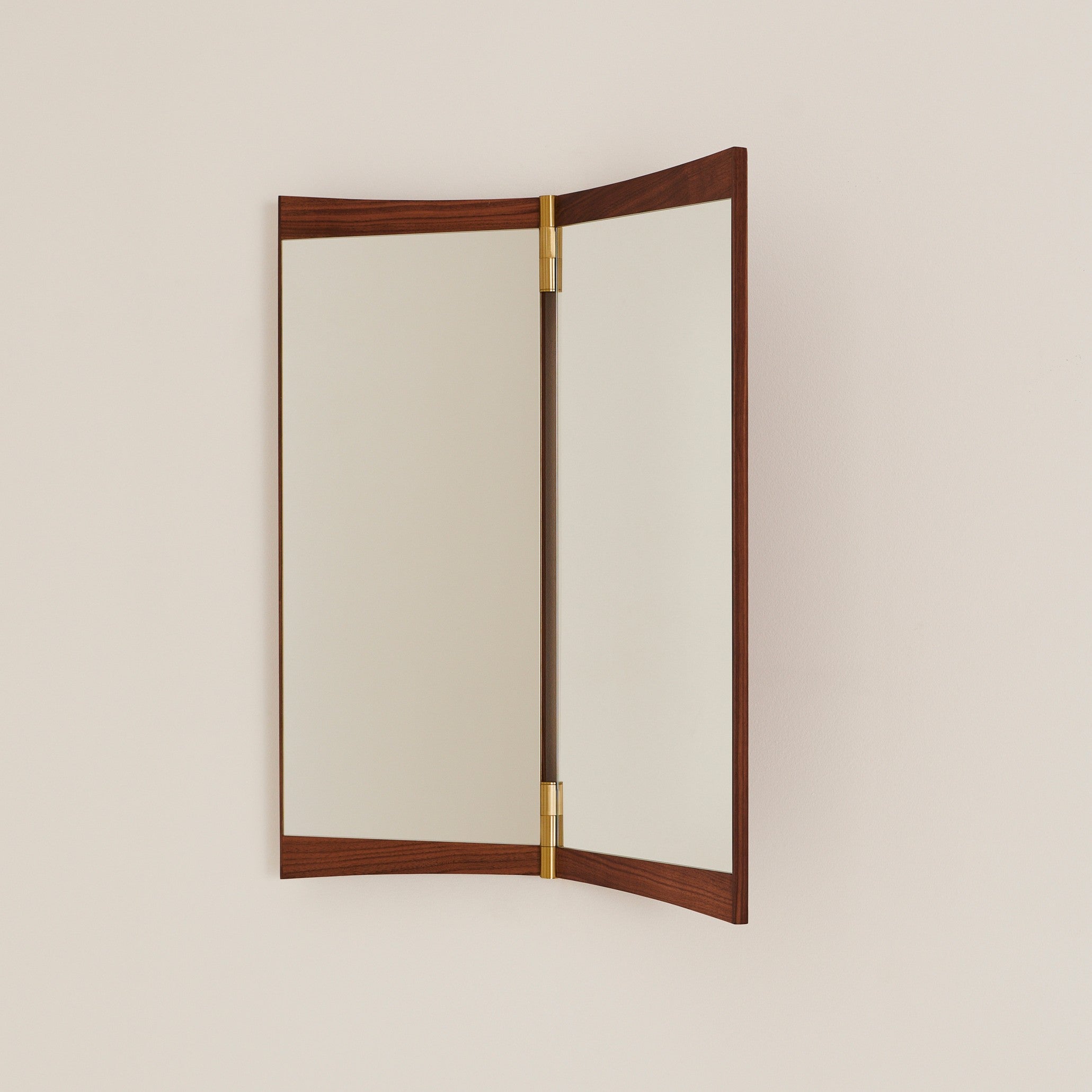Vanity Wall Mirror 2, 58.2x69 cm