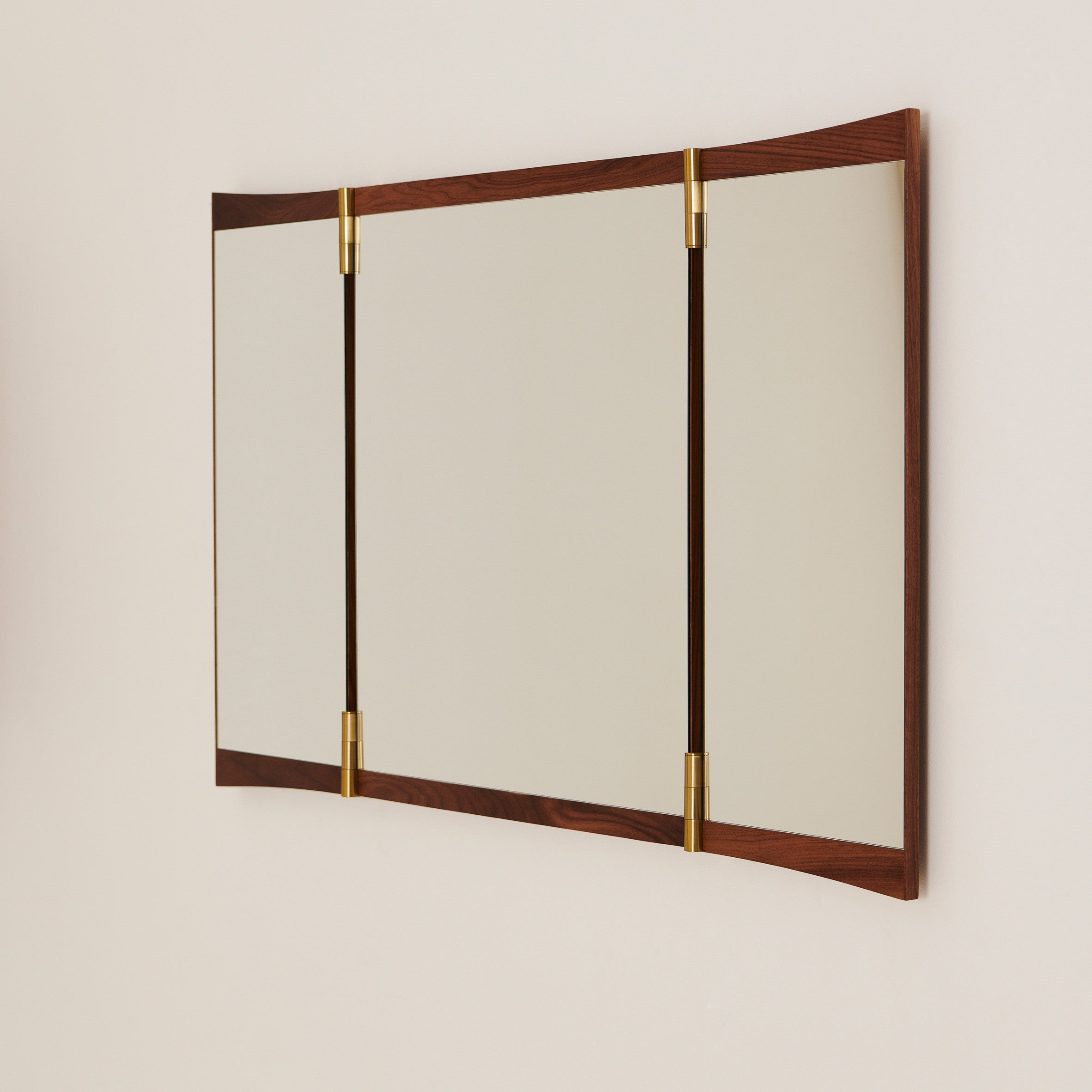Vanity Wall Mirror 3, 116.6x69 cm
