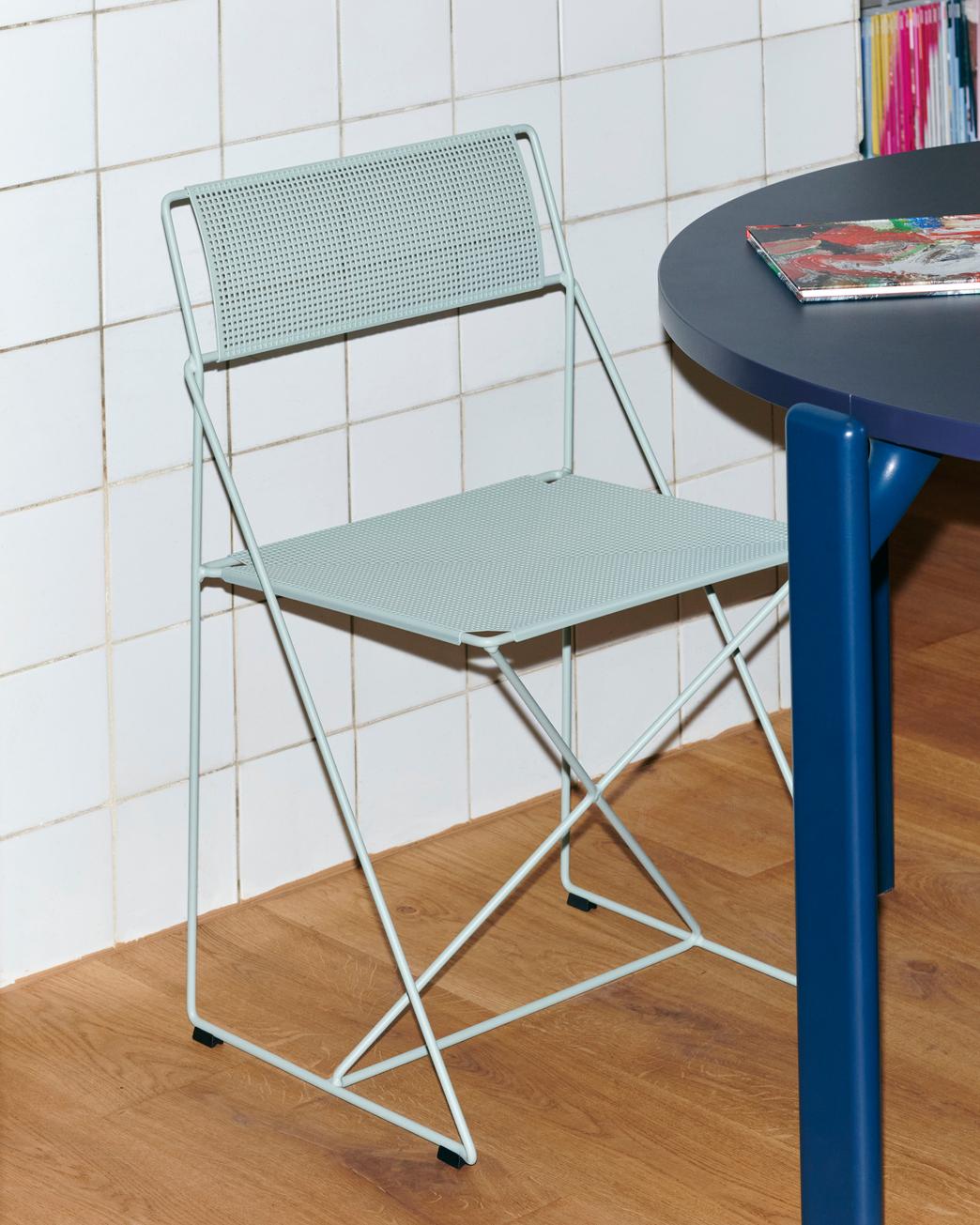 X-Line Indoor Chair, Powder coated Seat