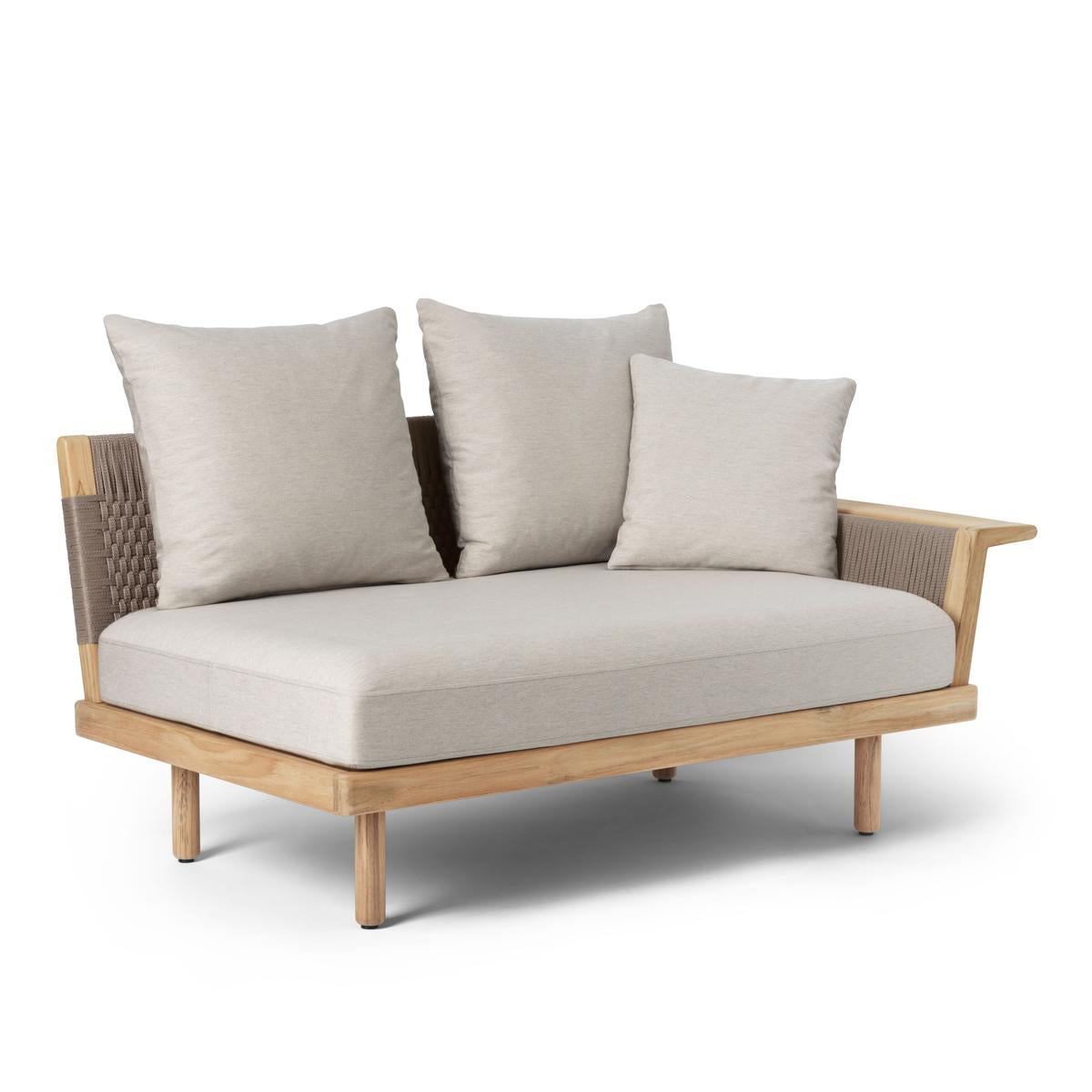 E510 Embrace Outdoor Lounge w. Arm- Teak