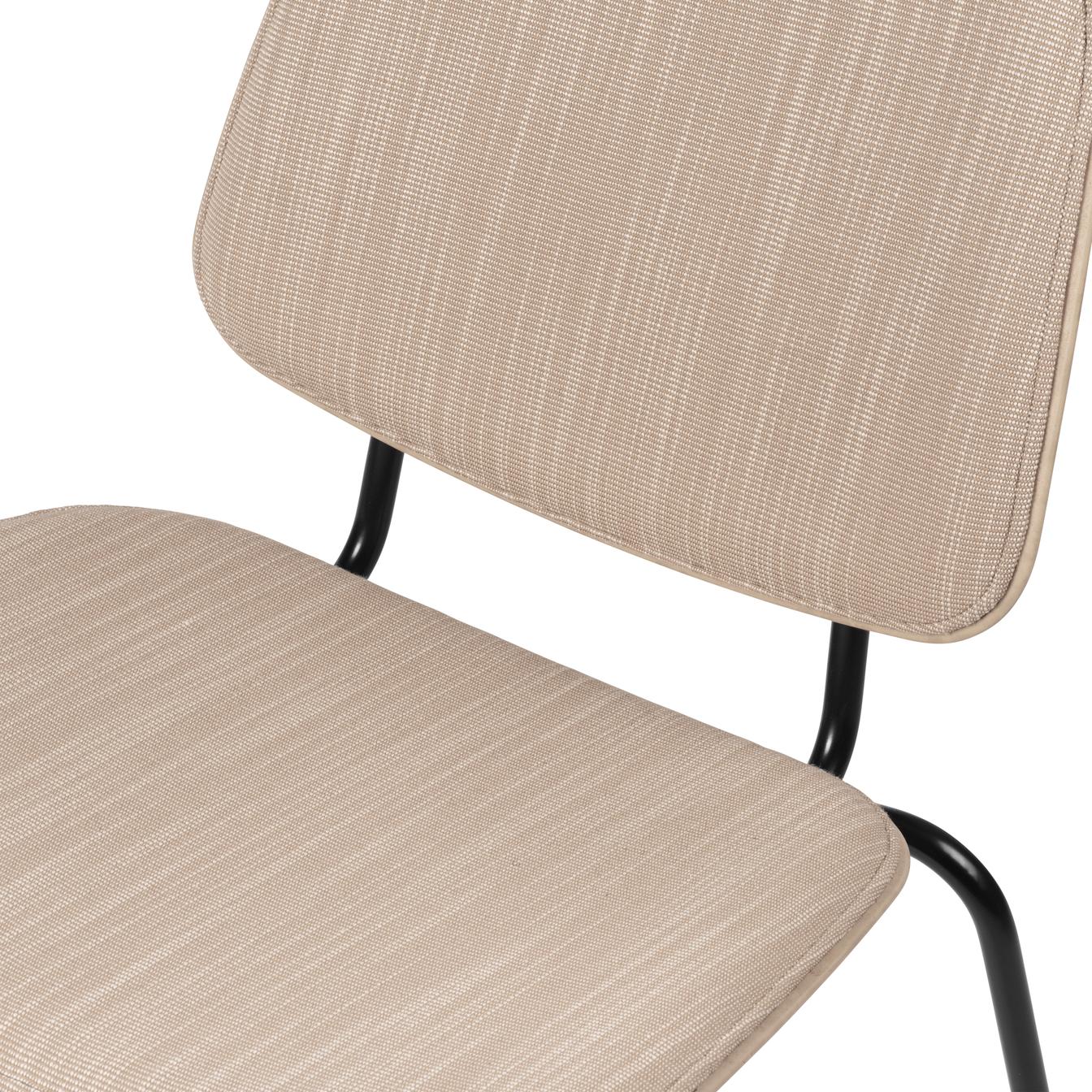 Compound Loung Chair, Full Front Uph