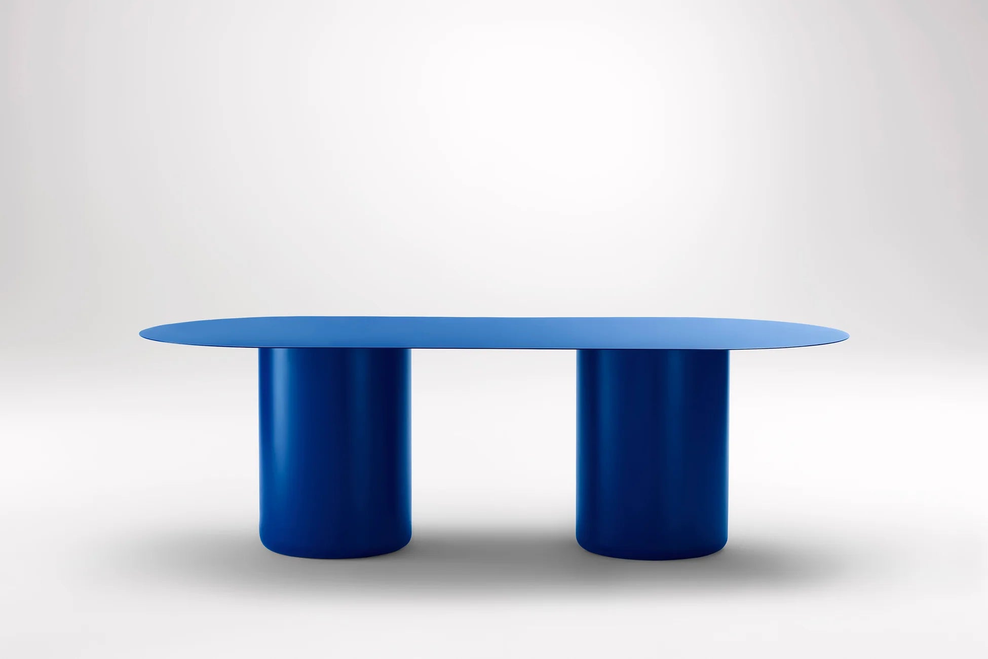 Sequence Oval Dining Table - Indoor