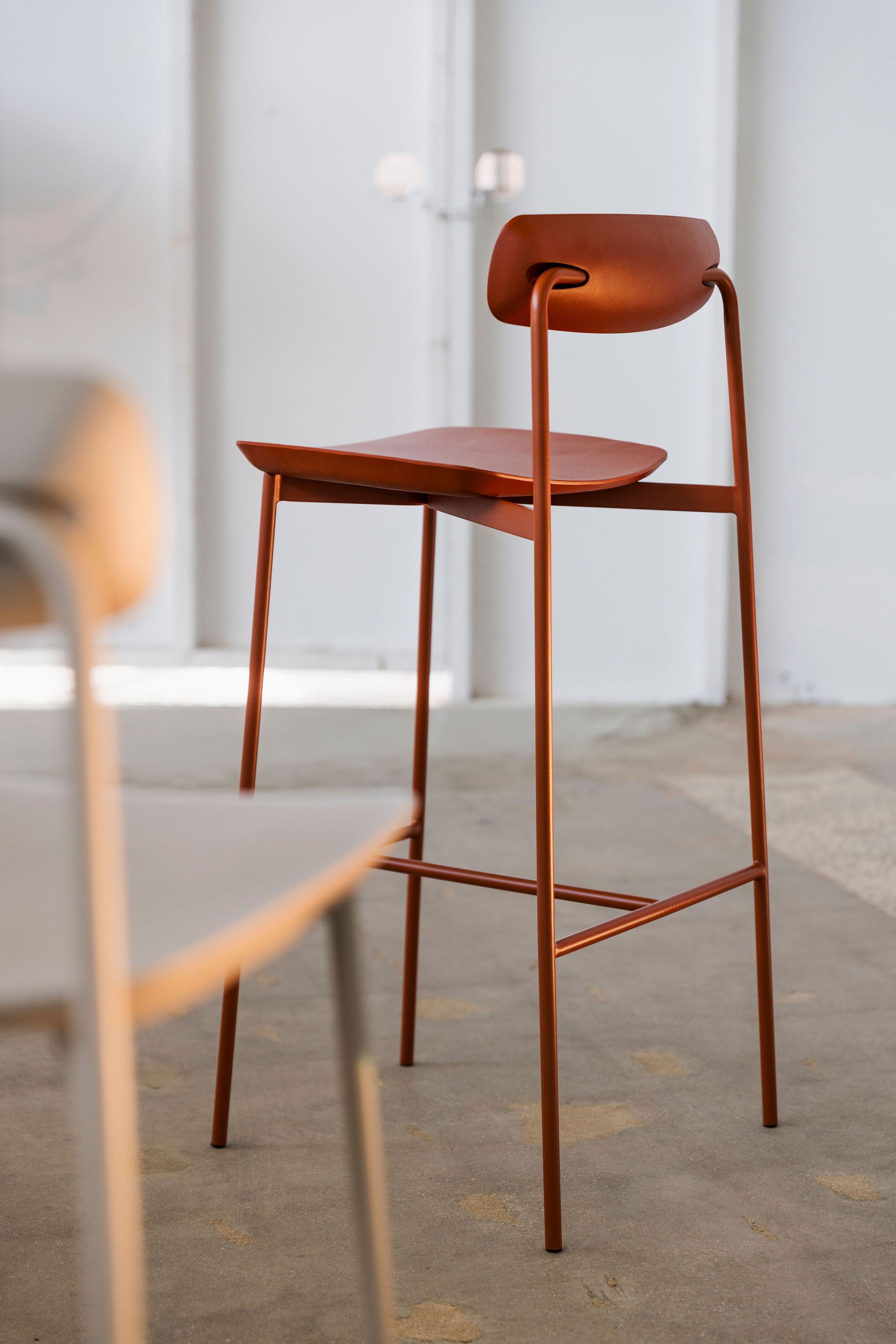 Sia Outdoor 650 Stool - Terra red