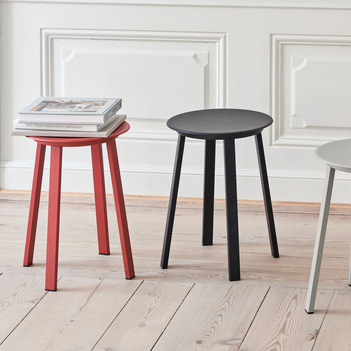 Revolver low stool, 480mmH – Cult - NZ