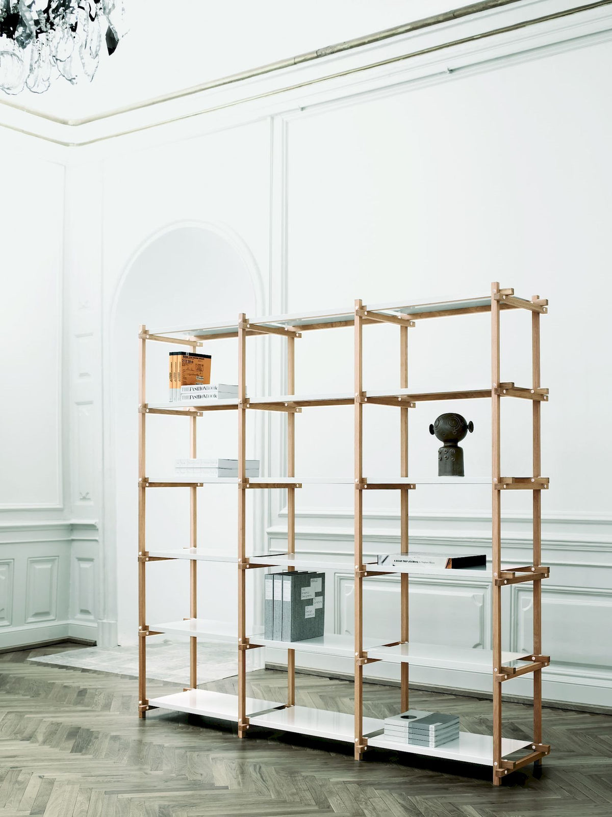 Woody Shelf Unit - High