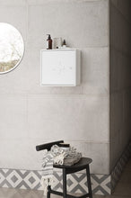 Aid cabinet