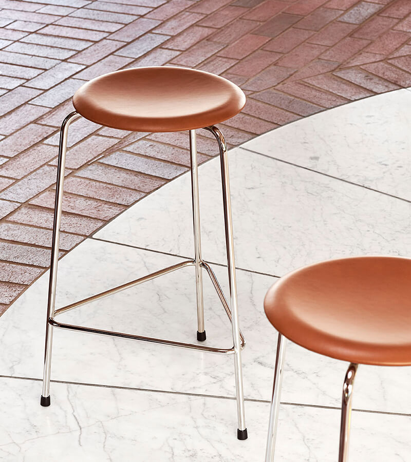 High Dot - Walnut Leather, Chrome