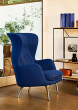 Ro Footstool