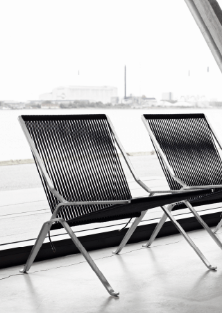 PK25 Lounge Chair