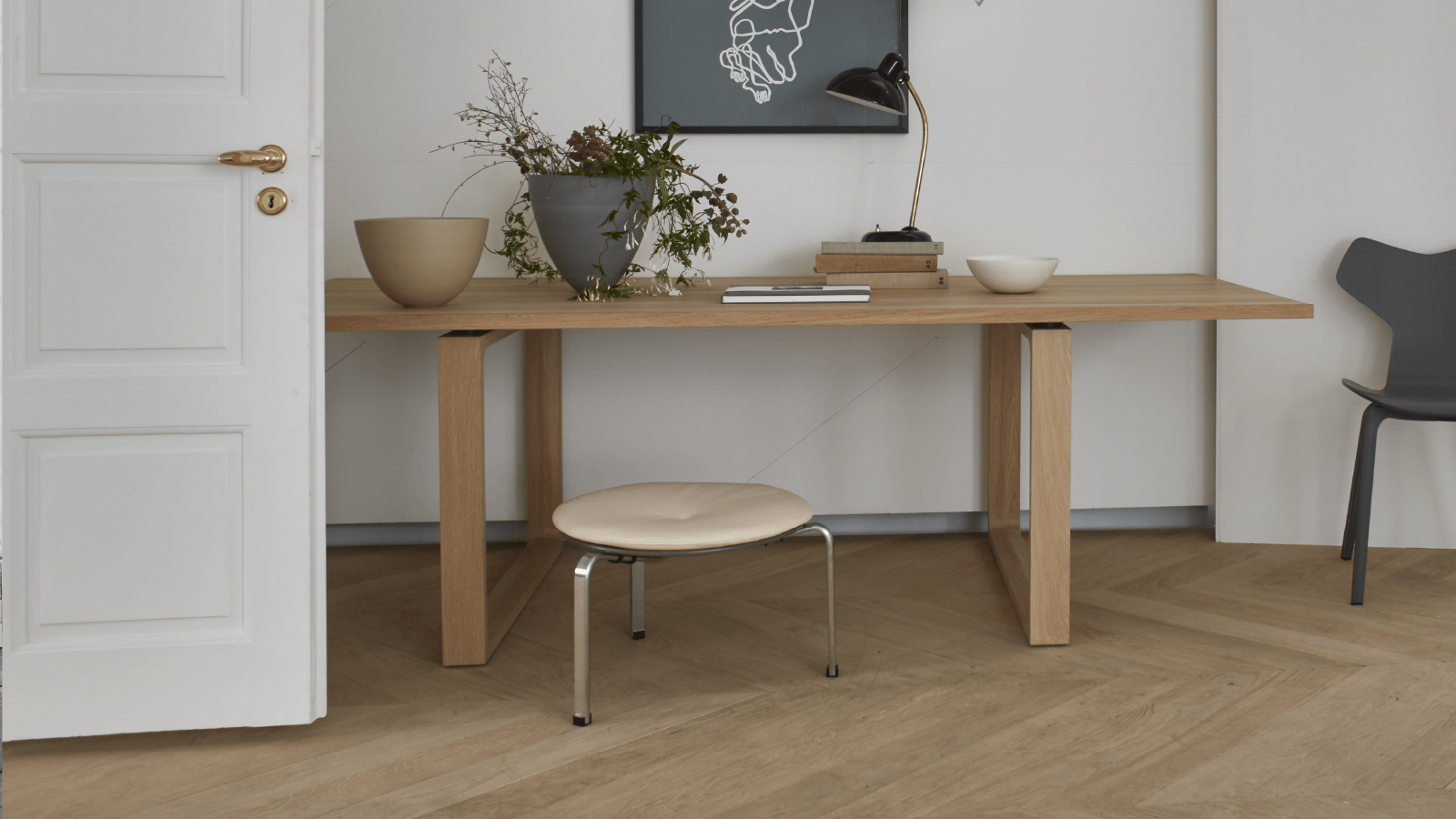 PK33 Stool