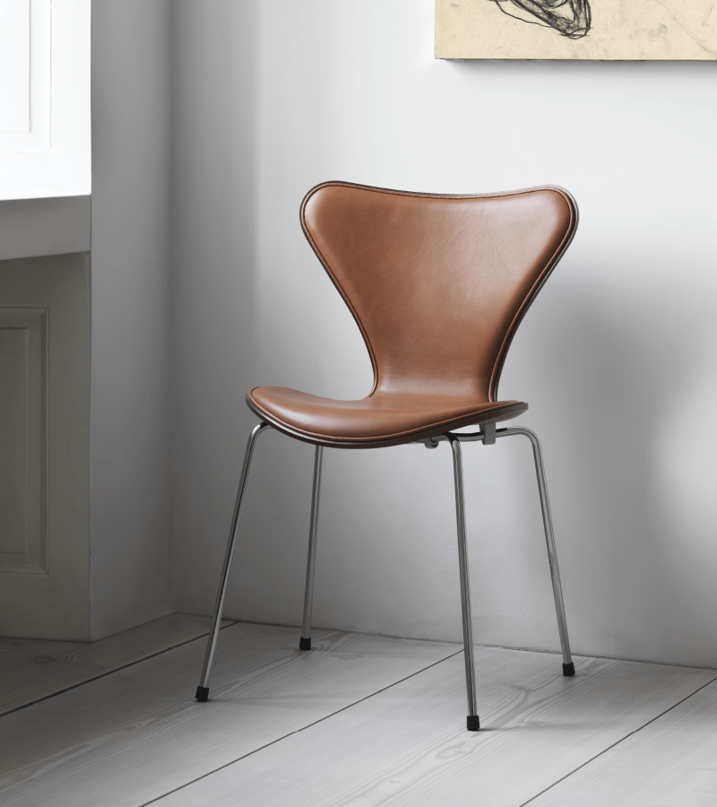 Series 7 Chair, Front Upholstered