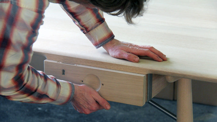 PP571/215 Architect's Desk