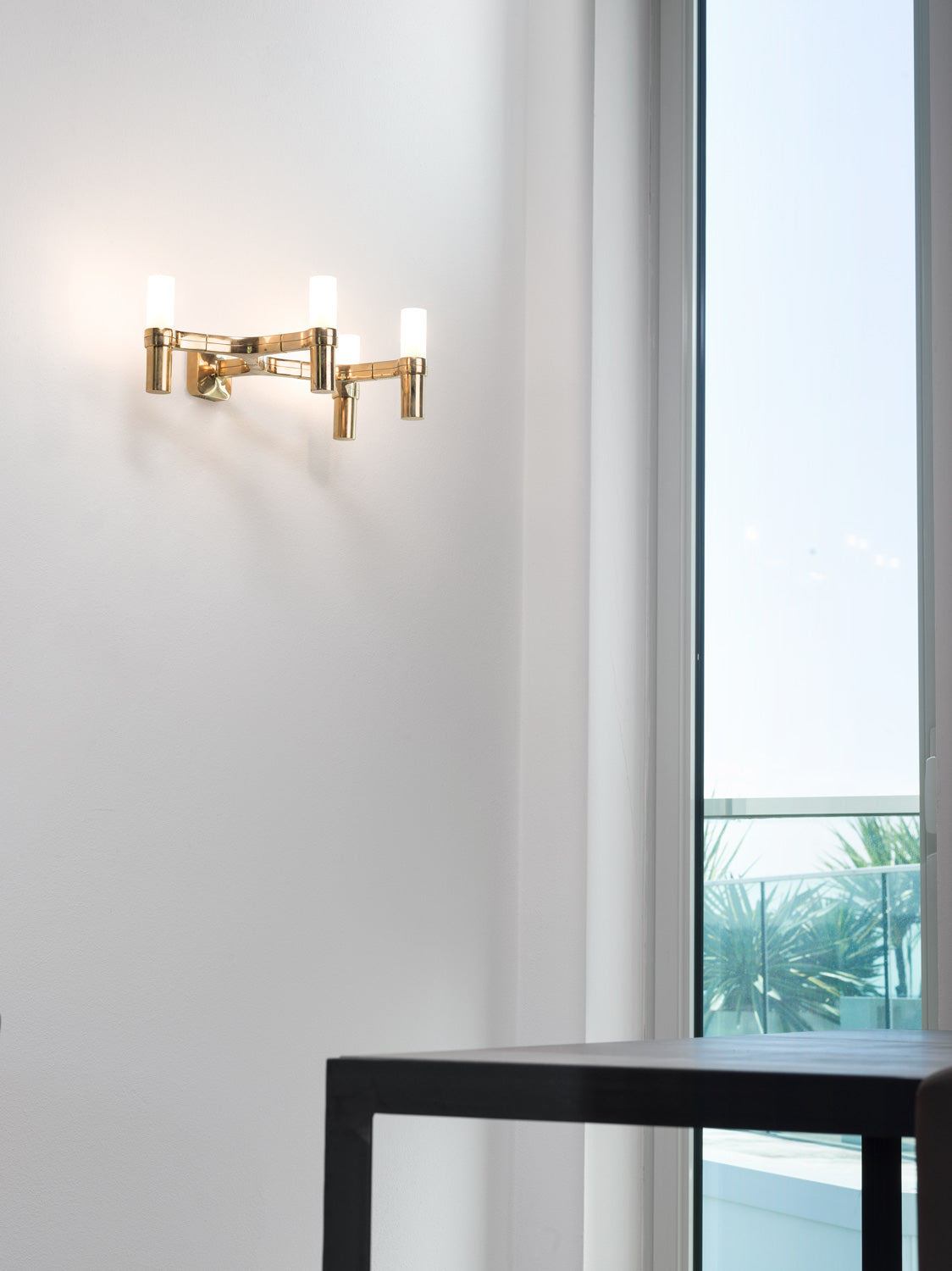 Crown Wall Light, 2 Arms