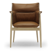 Embrace Chair