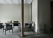 E005 Embrace Chair