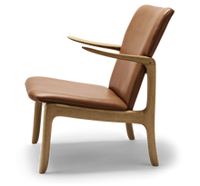 OW124 Beak Chair