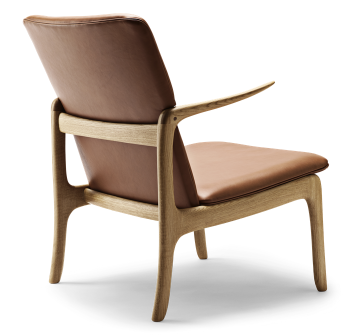 OW124 Beak Chair