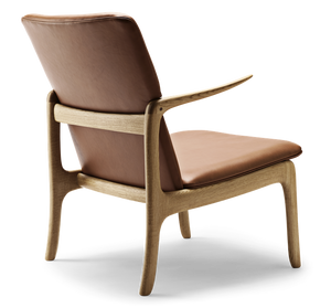 OW124 Beak Chair