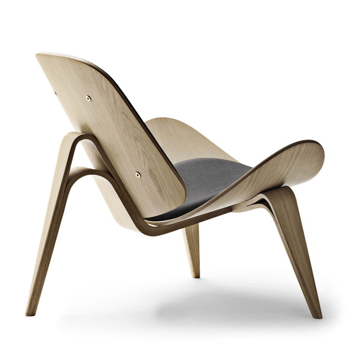 CH07 Shell Easy Chair