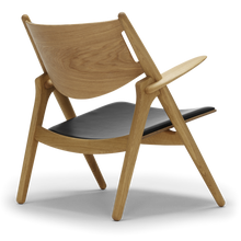 CH28 Easy Chair - Upholstered Seat