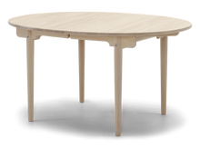 CH337 Table 140 x 115cm