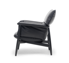 E015 Embrace Lounge Chair