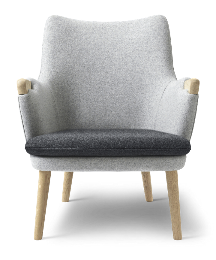 CH71 Armchair (Excl. Cushion)