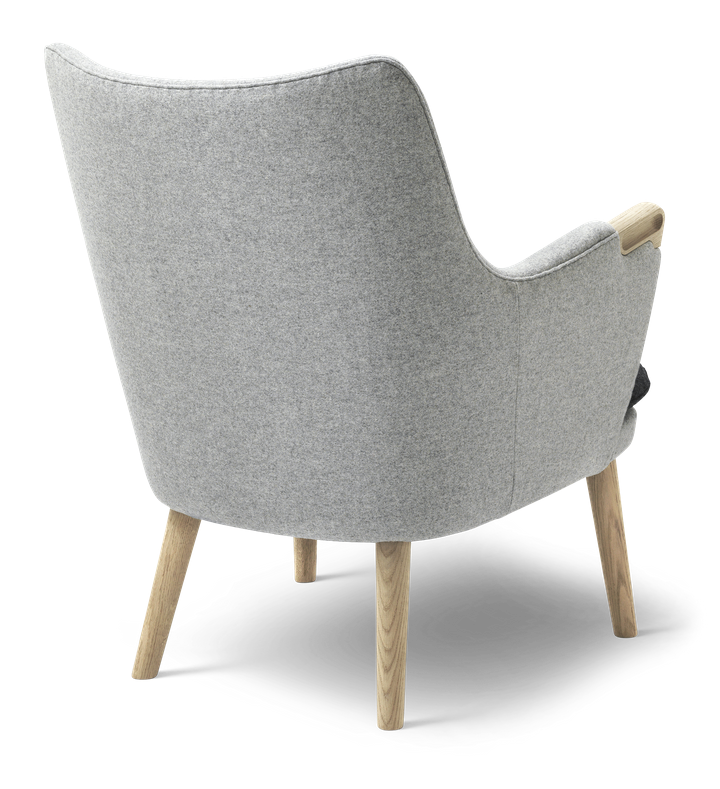 CH71 Armchair (Excl. Cushion)