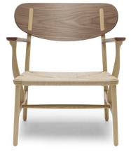 CH22 Lounge Chair